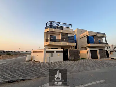 Villa for sale behind the mosque