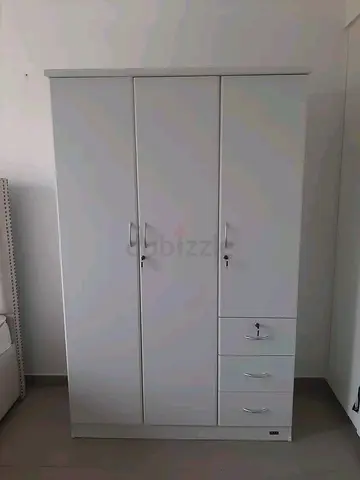 Brand New 3door wardrobe.."