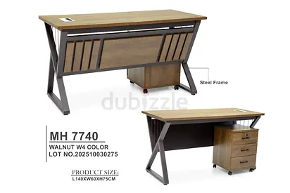 Brand New 140 Cm Office Table