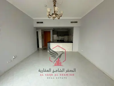 One bedroom and living room with open panoramic view free AC paid by landlord free gym and pool access in a prime location