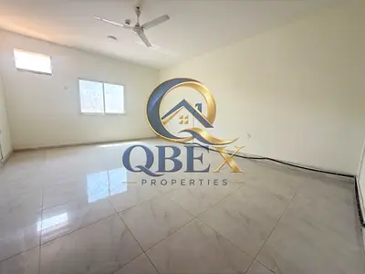 مجمع سكني كبير للعمال | 19 وحدة سكنية و19 حمامًا | المبنى بأكمله للإيجار