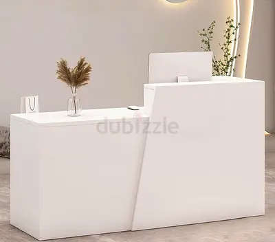 Modern Reception Desk / Front Counter - Minimalist Design