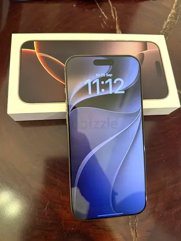 iPhone 16 pro max 256 desert titanium