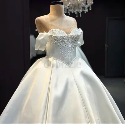 White wedding dress satin with pearls disney princess