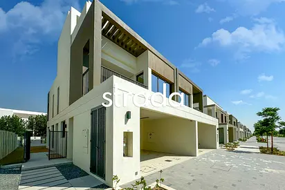 Closed Kitchen | Vacant on Transfer | Internal