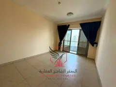 1-bedroom apartment with a living room, sea view, balcony, and parking