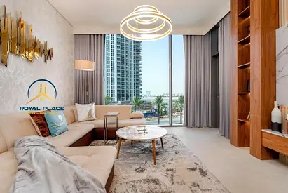 Elegant 2-Bedroom Apartment with Balcony|Creek