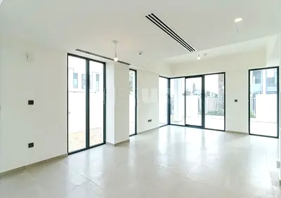 Spacious 4BR | Prime Location | Available Dec 2026