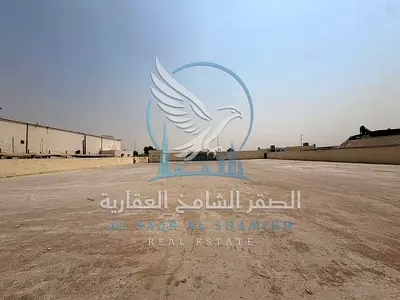 حوطة للإيجار في الصناعية 13 – 31,000 قدم مربع – شارع رئيسي