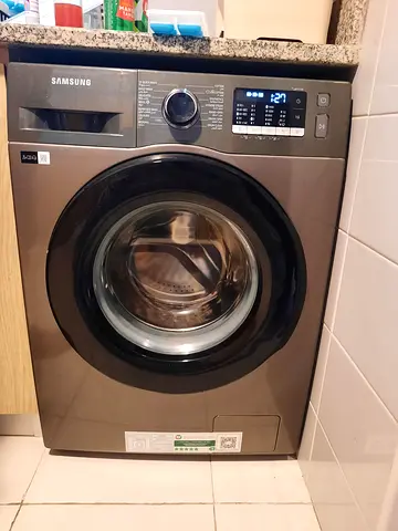 Samsung Latest Model Washer 8kg Same like New Condition