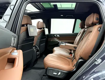 2020 BMW X7 — миниатюра 18