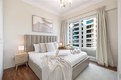 Luxury master bedroom marina