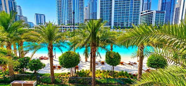 Ready to move | Luxurious Apartment | Elegant