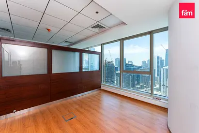 High Floor | Vacant | Community Expert