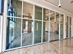 Large, Bright Shop Available in a Prime Commercial Location