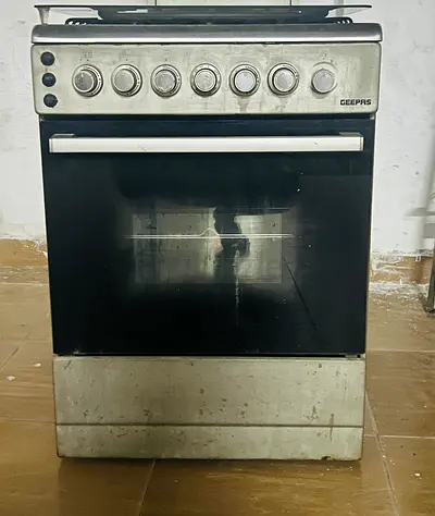 Geepas Freestanding Gas Oven and Stove - Used