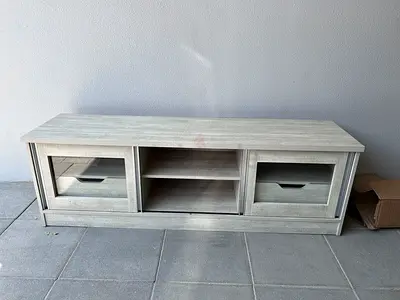 Tv unit