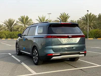 2021 Kia Carnival Korean Specs - Spacious Family Van in Excellent Condition