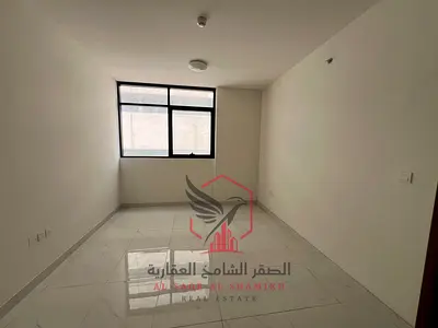 اول ساكن غرفة وصالة مساحة واسعة مع باركن مجاني في التعاون
