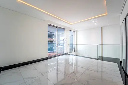 Spacious Layout | 1BR Duplex | Jacuzzi