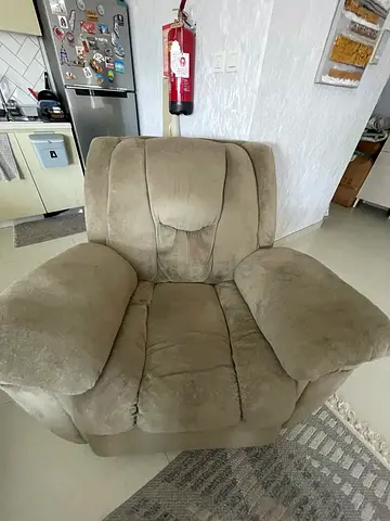 Beige Plush Recliner Armchair - Comfortable Single Sofa Chair