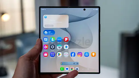 Samsung Galaxy Z Fold 8 ultra (foldable) - Good working condition