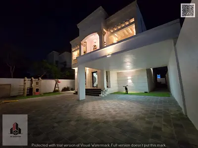 Luxury villa in Al-Rawdah 2 with classic design; water, electricity, and A/C included | 5 master bedrooms | High-end finishes | Prime location