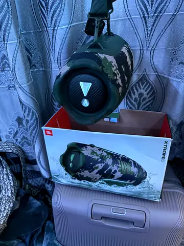 Portable Xtreme5 Waterproof Bluetooth Speaker - Camouflage, Good Condition