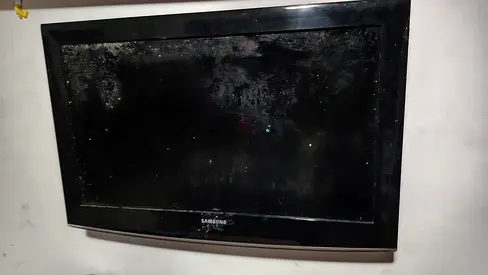 Samsung 32-inch Flat Panel TV - Used