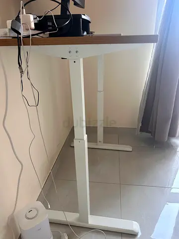 White Wooden Standing Work Desk - Good Condition