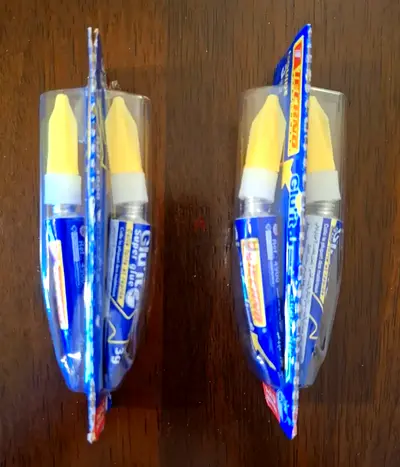 4 Super Glue ٤ غراء فائق