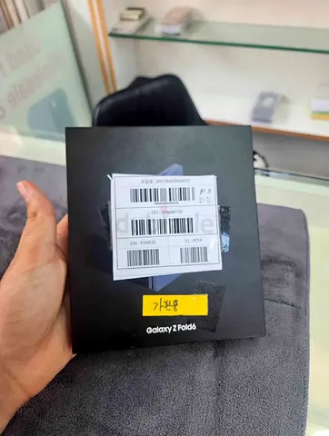 Samsung Galaxy Z Fold 6 256GB Just Open Box