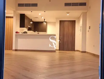 1 BHK | Frame View | Near Metro & Park | Spacious