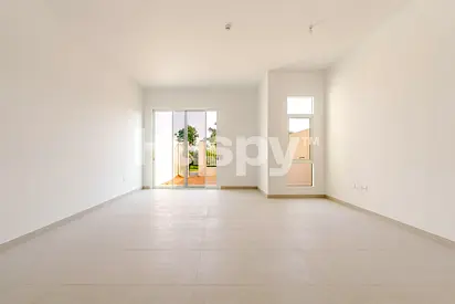 Brand New | Below Original Price | Beach Access
