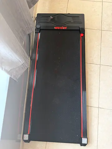 Like New Treadmill – Excellent Condition (Used 6 Months Only)
