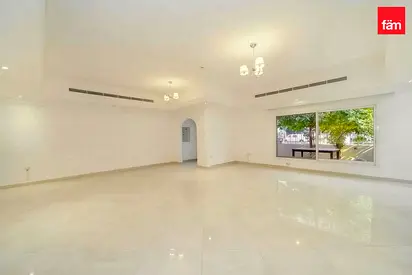 Spacious Bright 4 Br + Maid |Close Kitchen | G+1