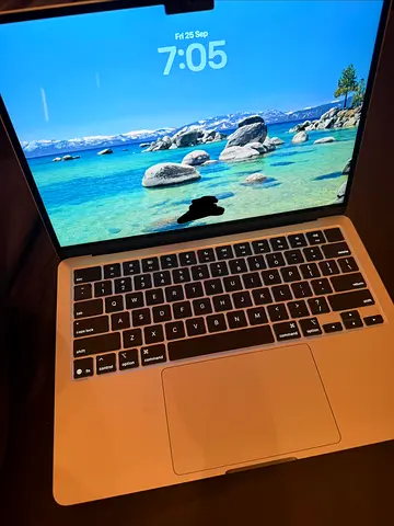 MacBook Air 13-inch sky blue - excellent condition , Ready to Use