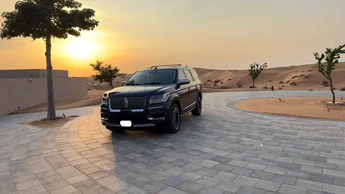 صورة 10 لـ 2021 Lincoln NAVIGATOR