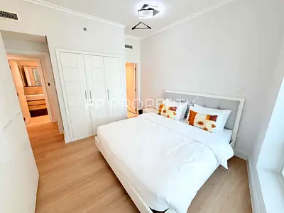 Spacious Unit I Partially Canal View I Ready to Move in