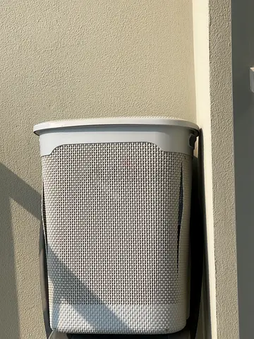 Laundry basket