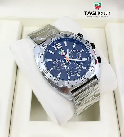 TAG heuer mens chrono quartz watch