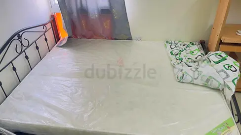Bed and mattress