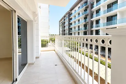 SPACIOUS 1 BHK | GREAT LOCATION | READY TO MOVE