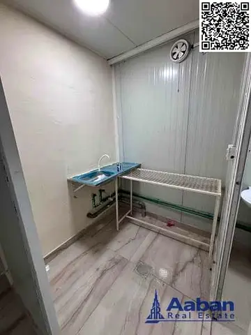 COMMERCIAL VILLA