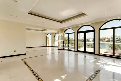 Spacious | High Number | Stunning Atlantis View