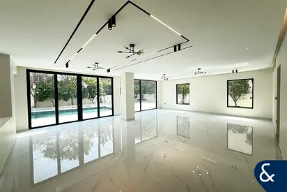 4600 sqft built up area Approx | Must view!