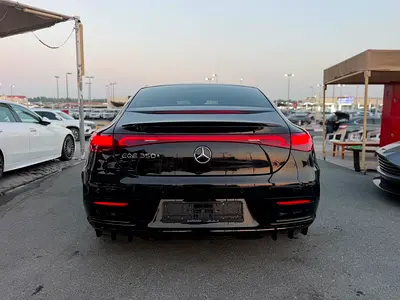 2022 Mercedes-BENZ EQE photo 8