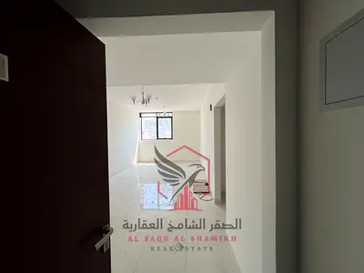 شقة واسعة من غرفتين | أول ساكن | باركن | بلكونة | بالقرب من مخرج دبي | موقع مميز