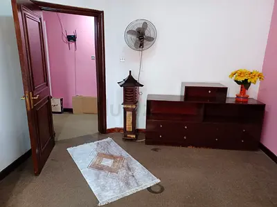 Room available for Executive single non-cooking