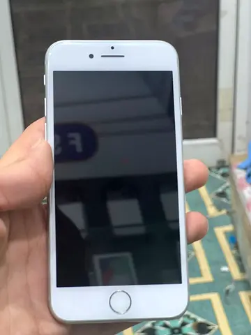 iPhone 8